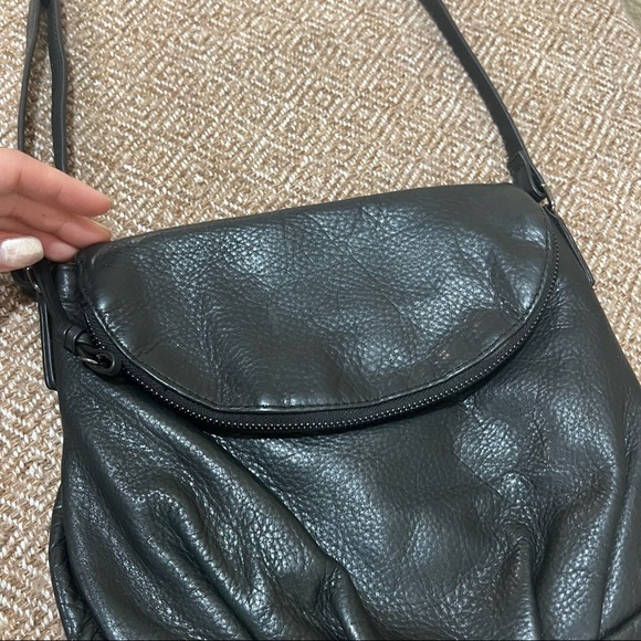 Margot Black Genuine Leather Crossbody Shoulder Bag Small Zip Closure Pockets - Picture 8 of 12